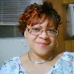 Meet your Posher, Marisa